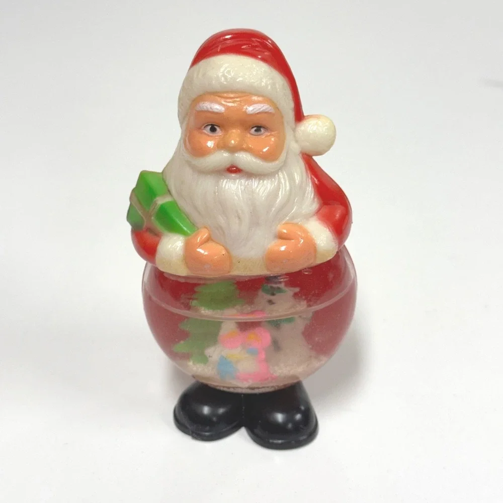 Vintage Santa Claus Snow Globe Figurine Plastic Christmas Decor Retro 5 inch